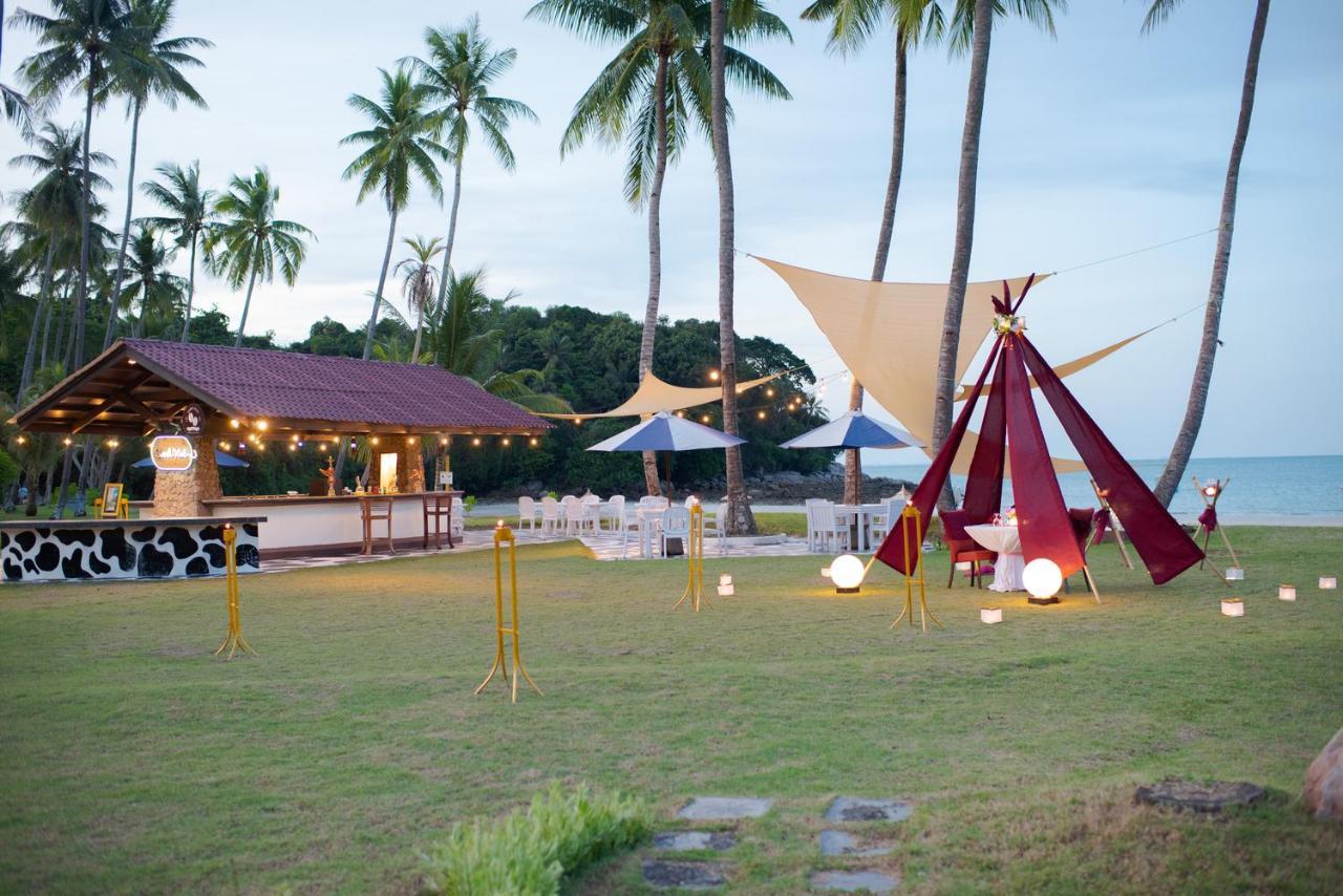 Nirwana Resort Hotel Lagoi Exterior photo